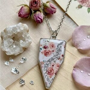 Romantic Rose Bouquet Shield Resin Pendant